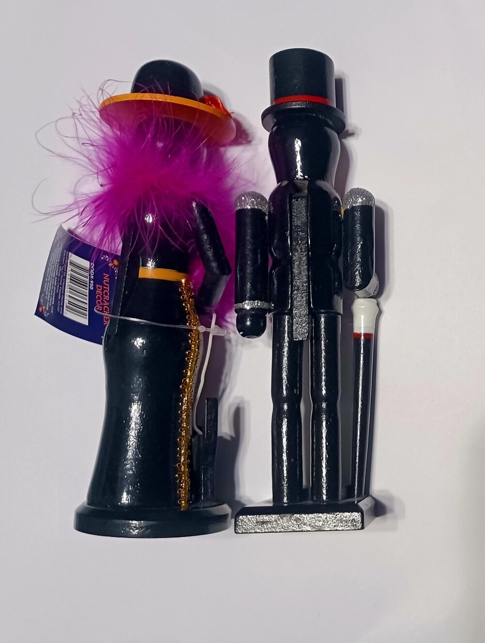 Dia De Los Muertos wooden nutcrackers Set of 2 - Picture 3 of 4